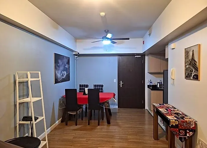 Solstice T2,makati Circuit Ayalamall Freepoolwifi 3*
